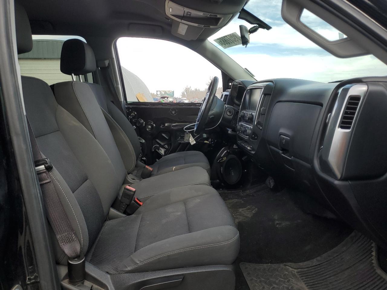 2016 Chevrolet Silverado - Image 7