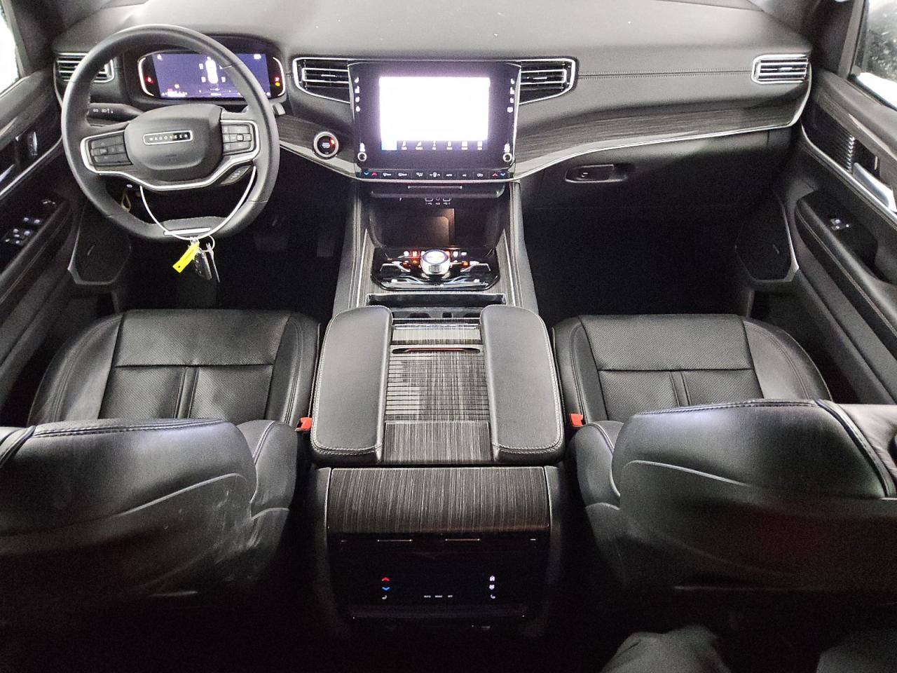 2022 Jeep Grand Wagoneer - Image 8