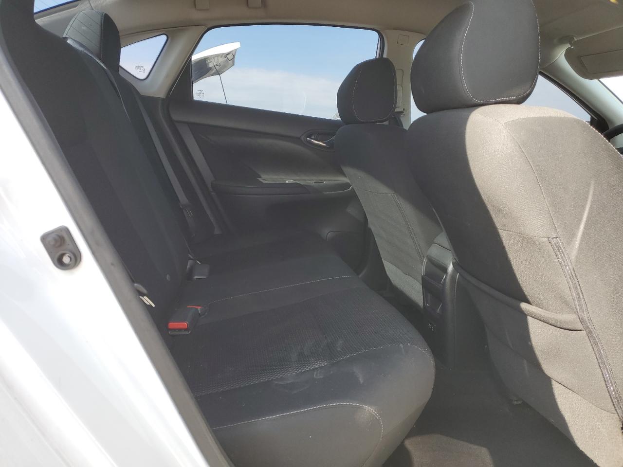 2019 Nissan Sentra - Image 11