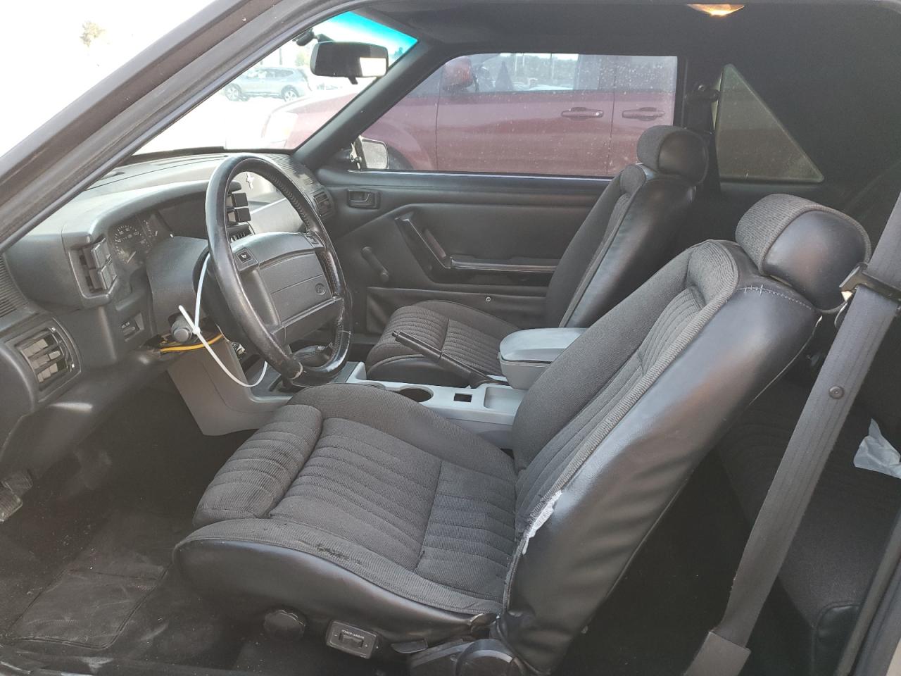 1993 Ford Mustang - Image 7
