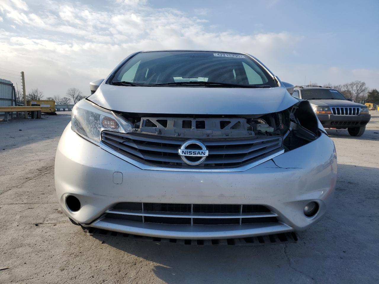 2016 Nissan Versa - Image 5