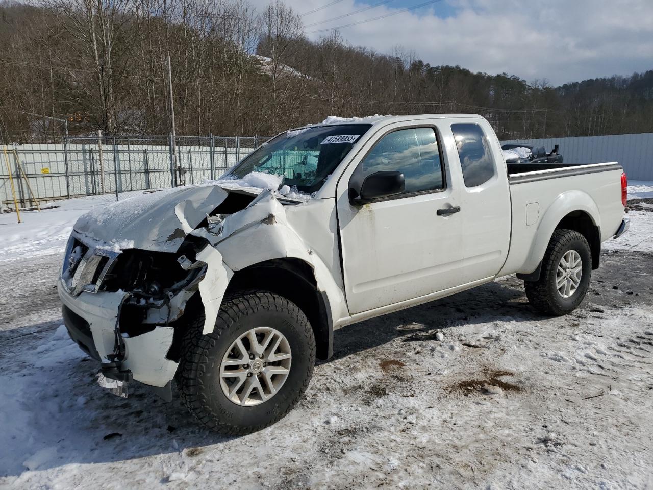 2015 Nissan Navara (Frontier) - Image 1