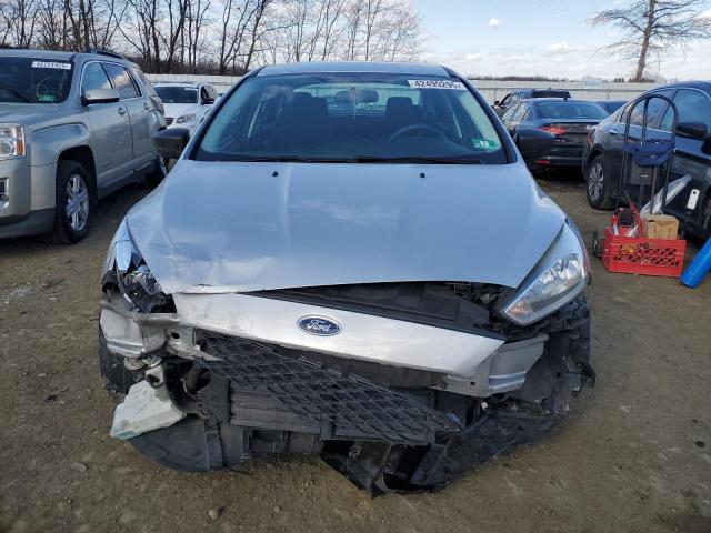  FORD FOCUS 2018 Сріблястий