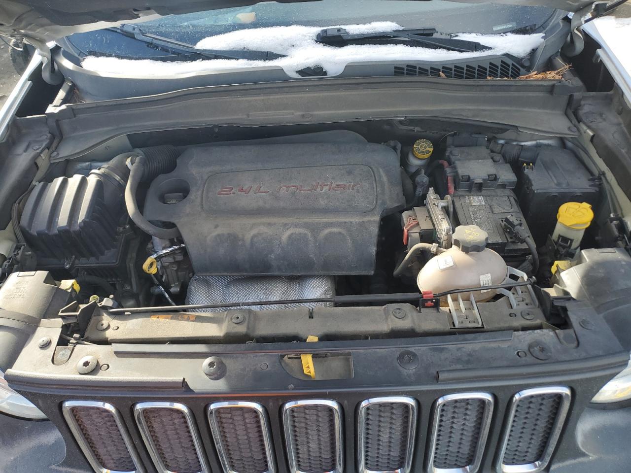 2017 Jeep Renegade - Image 11