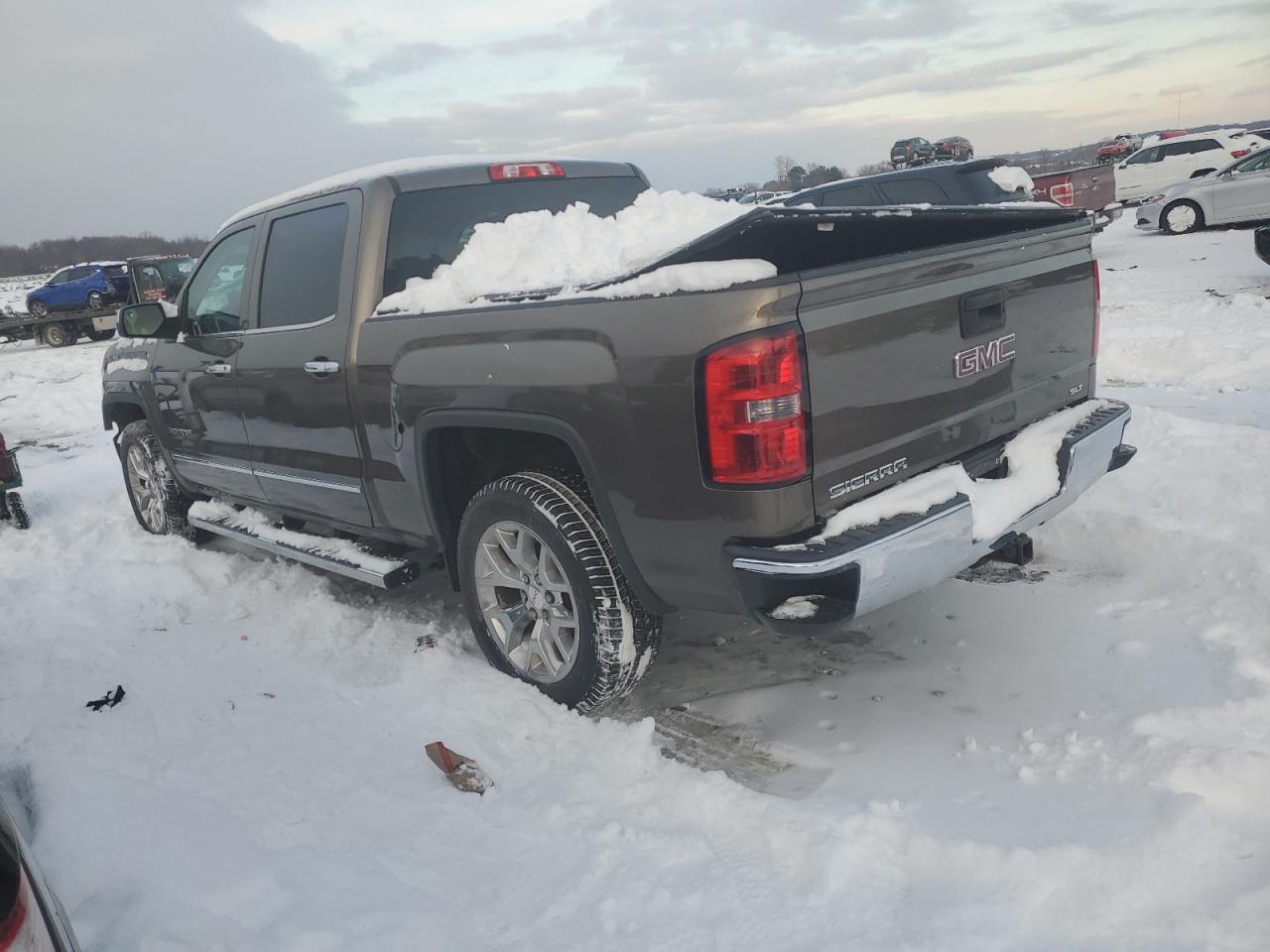 2015 GMC Sierra - Image 2