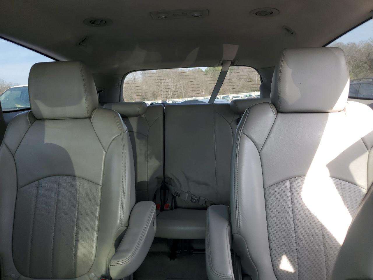 2014 Buick Enclave - Image 10