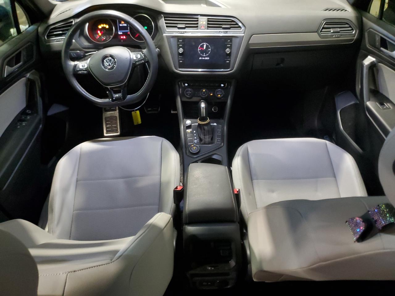 2021 Volkswagen Tiguan - Image 8