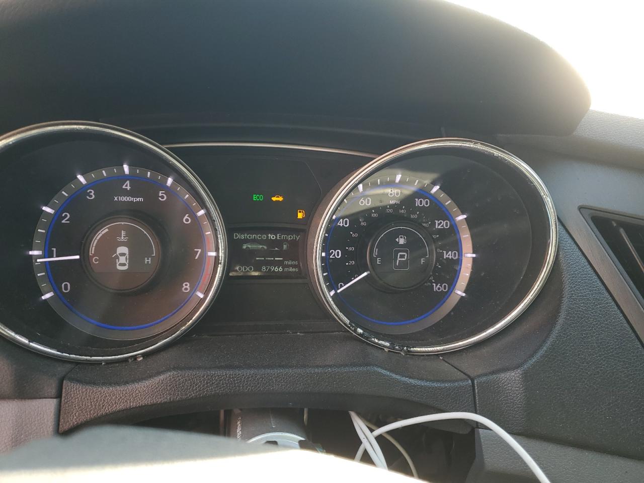 2014 Hyundai Sonata - Image 9
