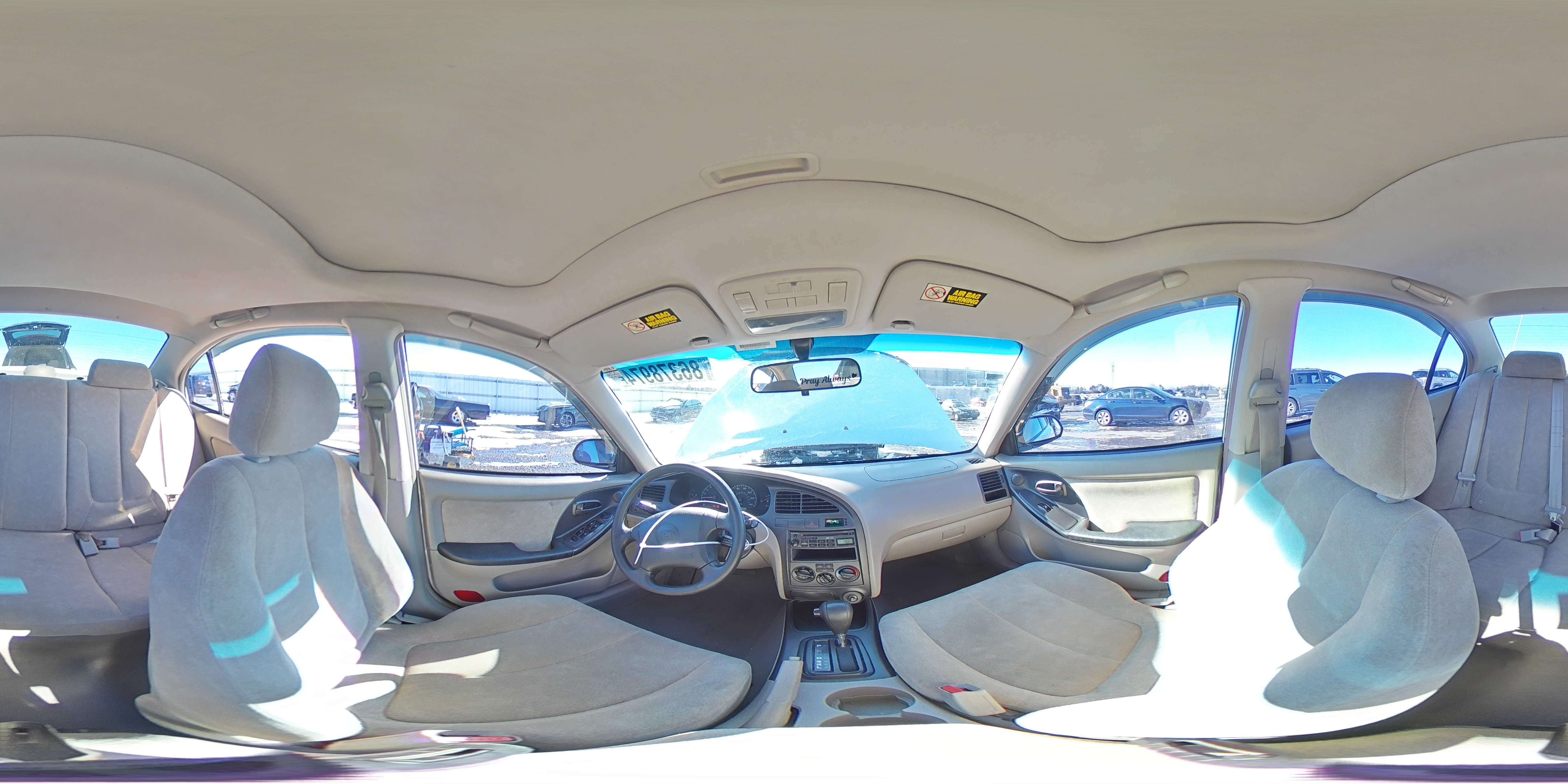 2002 Hyundai Elantra - Image 12
