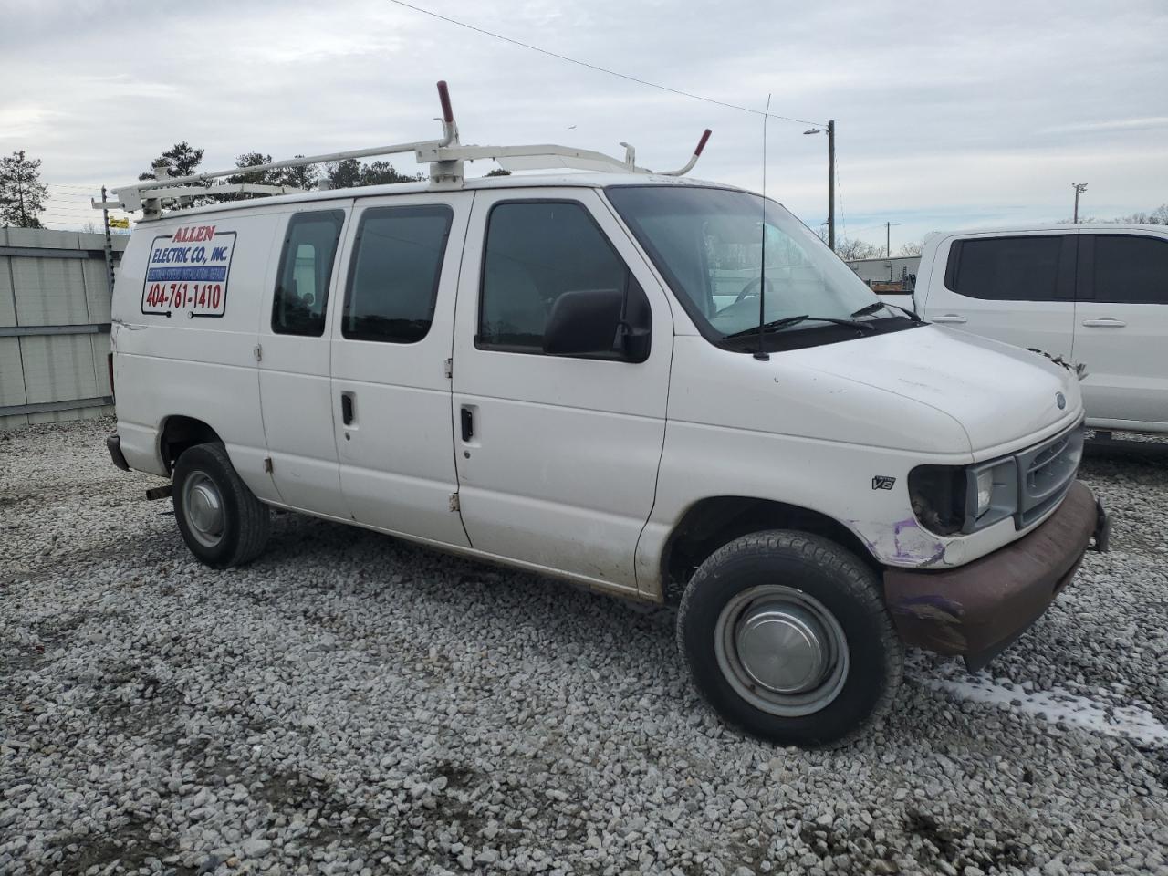 2001 Ford Econoline - Image 4