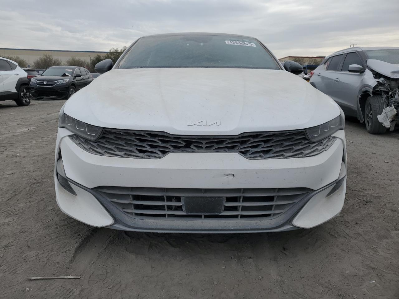 2022 Kia K5 - Image 5