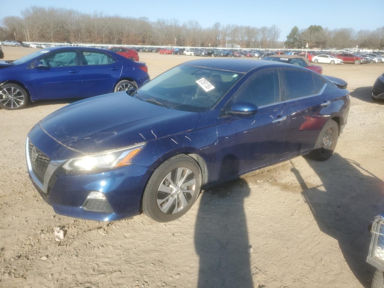 2019 Nissan Altima - Image 1