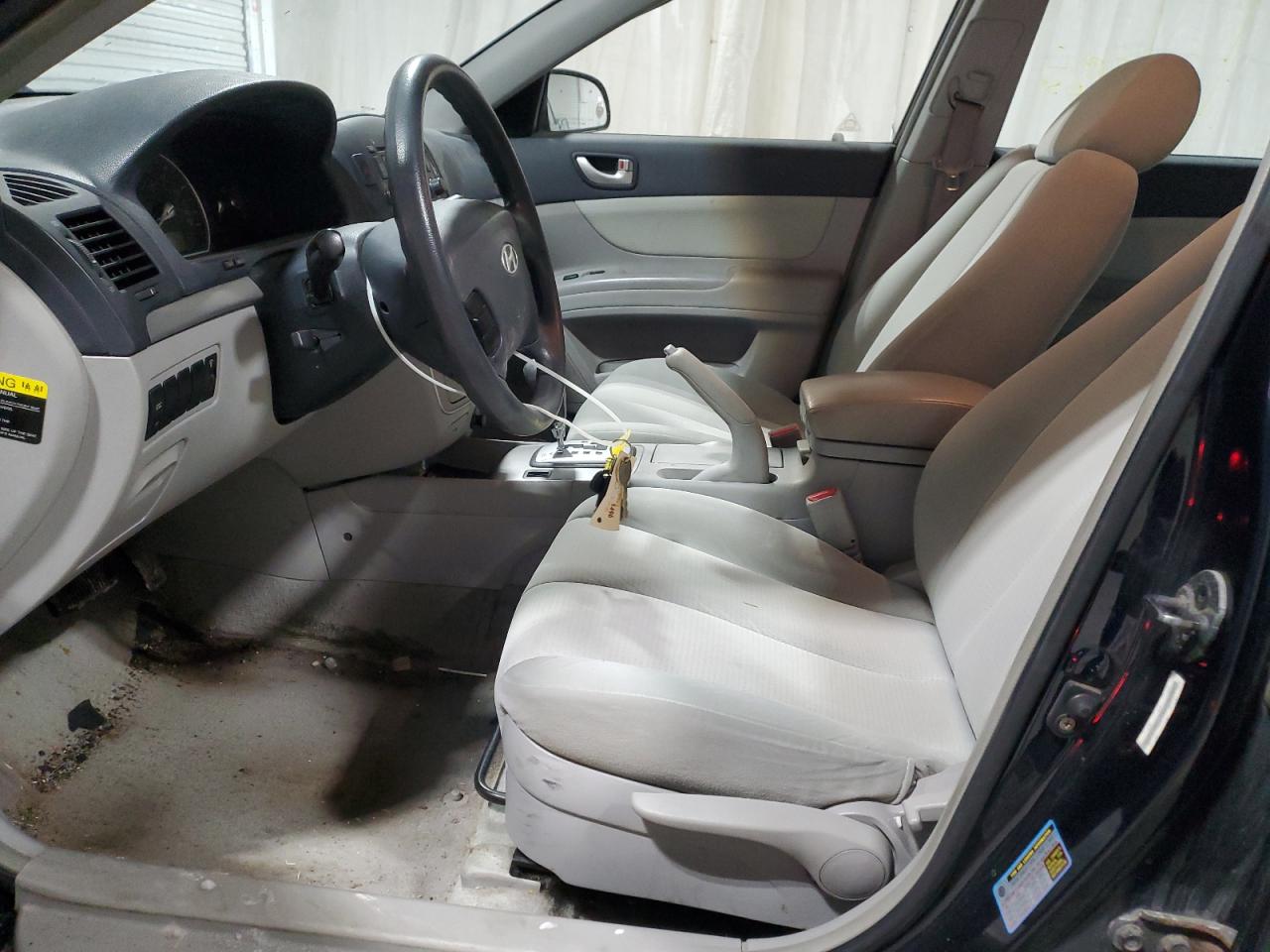 2008 Hyundai Sonata - Image 7