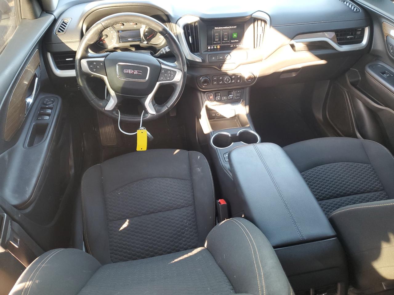 2020 GMC Terrain - Image 8