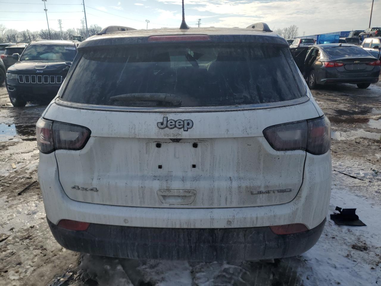 2022 Jeep Compass - Image 6