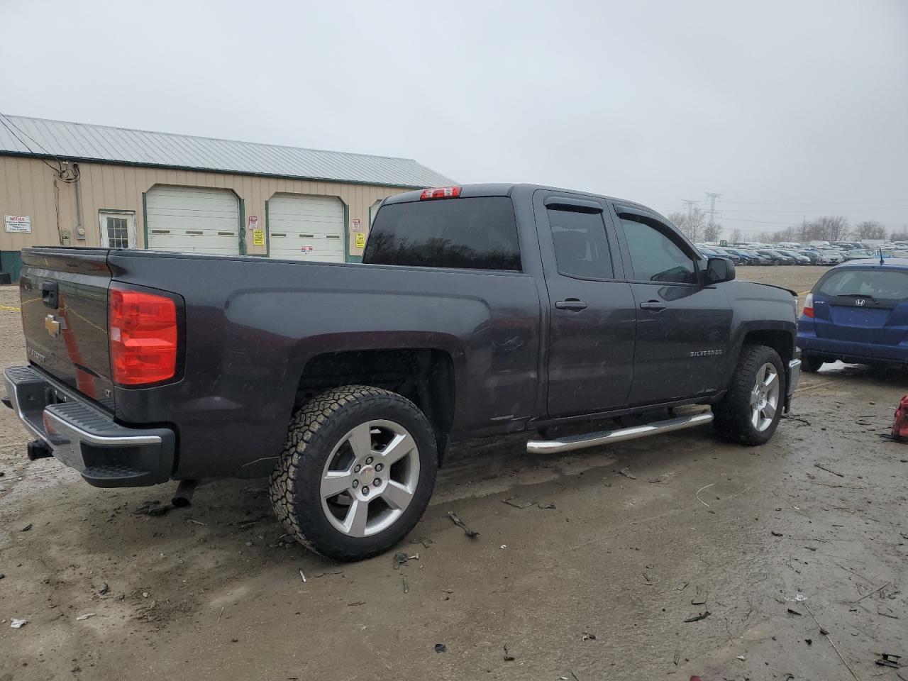 2014 Chevrolet Silverado - Image 3