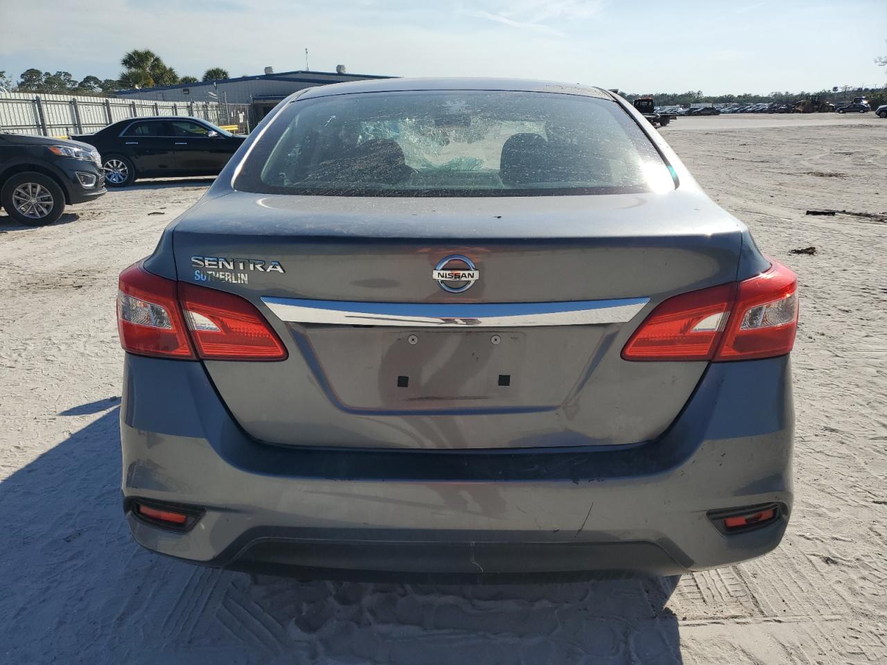 2018 Nissan Sentra - Image 6