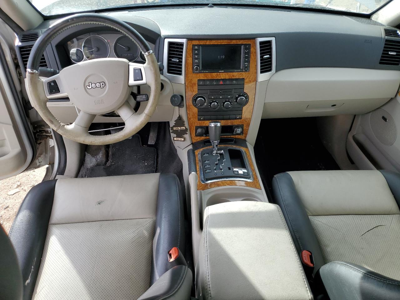 2008 Jeep Grand Cherokee - Image 8