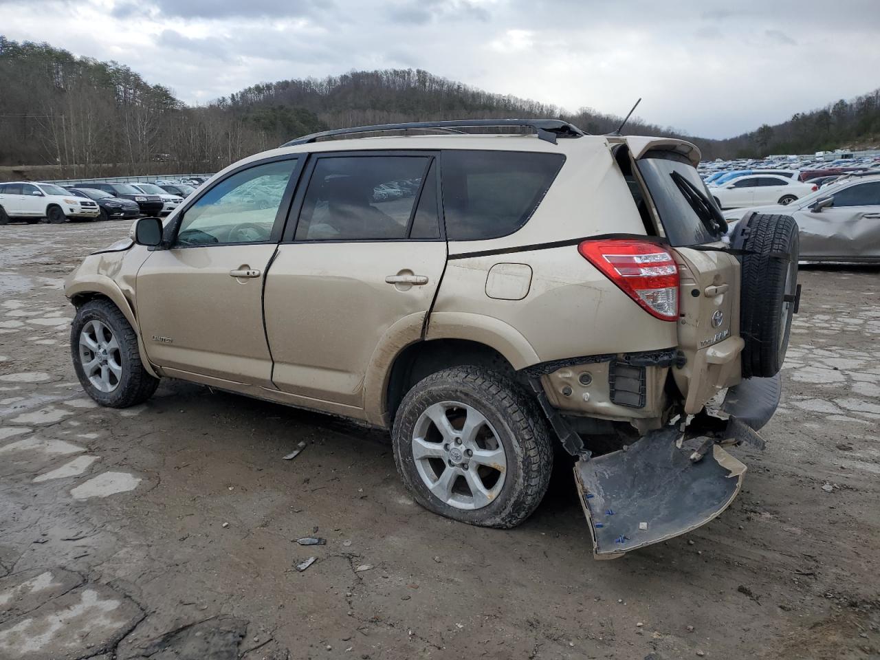 2010 Toyota RAV 4 - Image 2