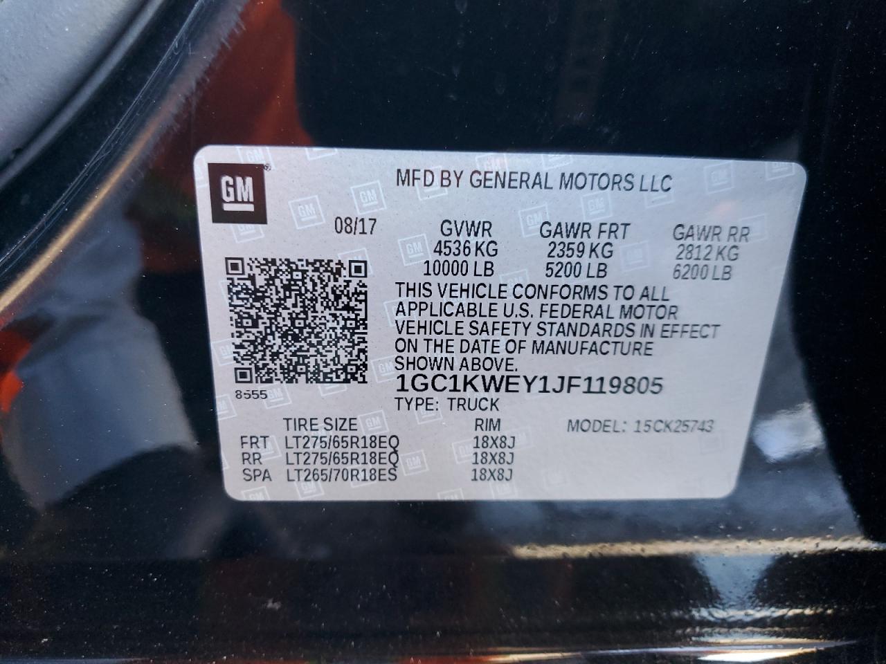 2018 Chevrolet Silverado - Image 13