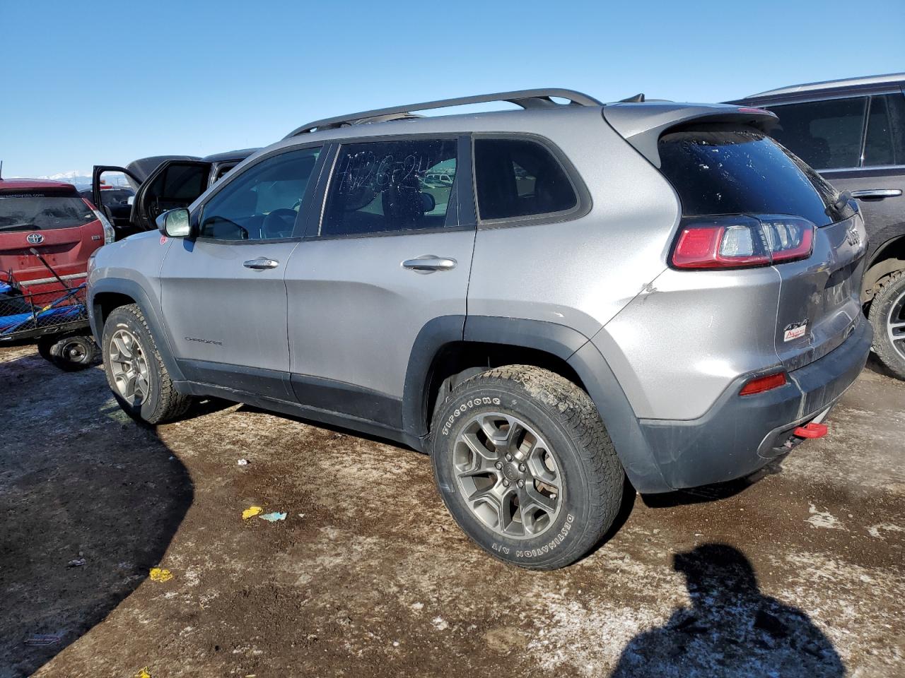 2020 Jeep Cherokee - Image 2