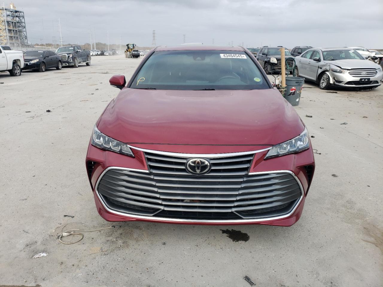 2019 Toyota Avalon - Image 5