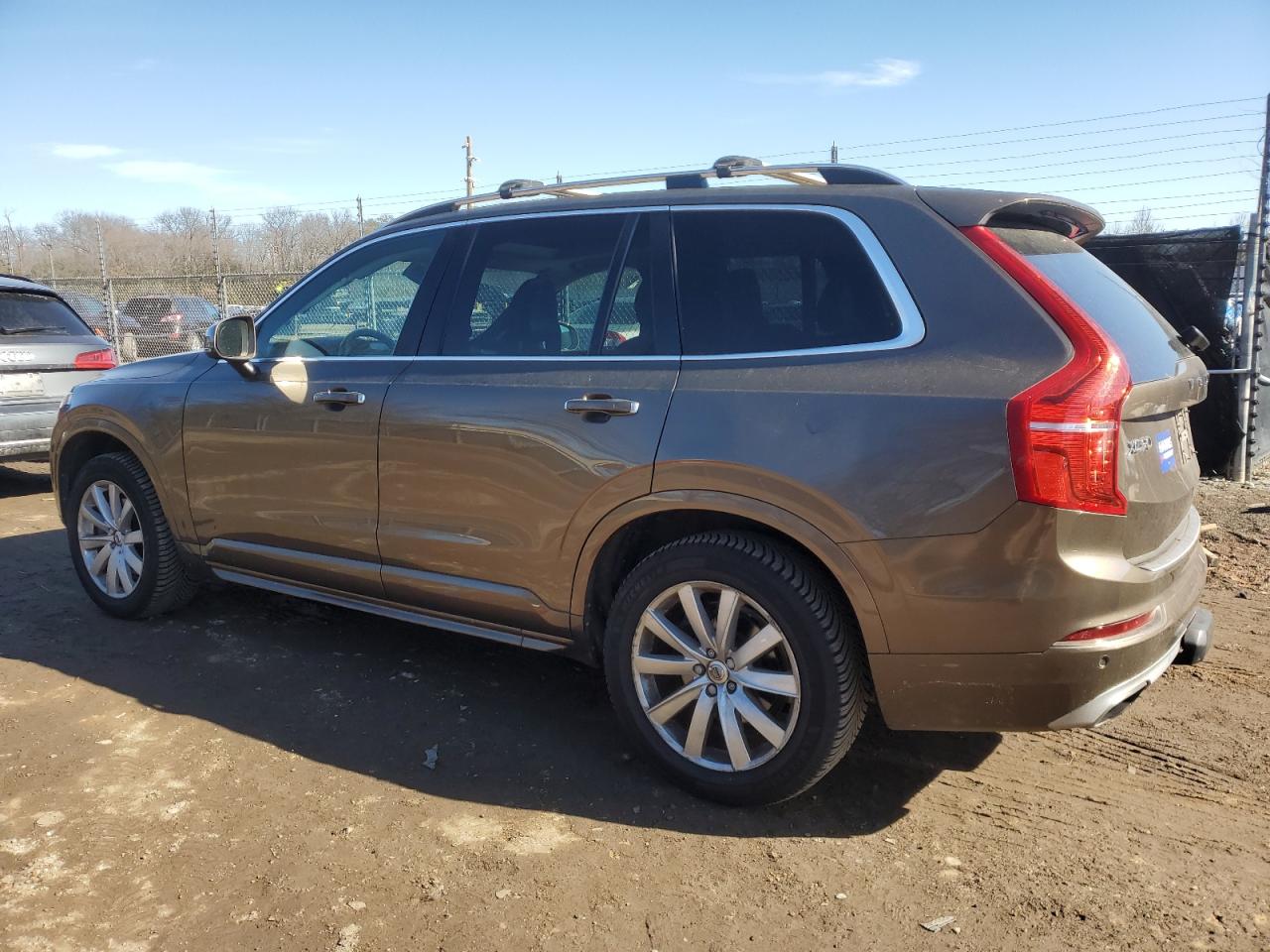 2016 Volvo XC90 - Image 2