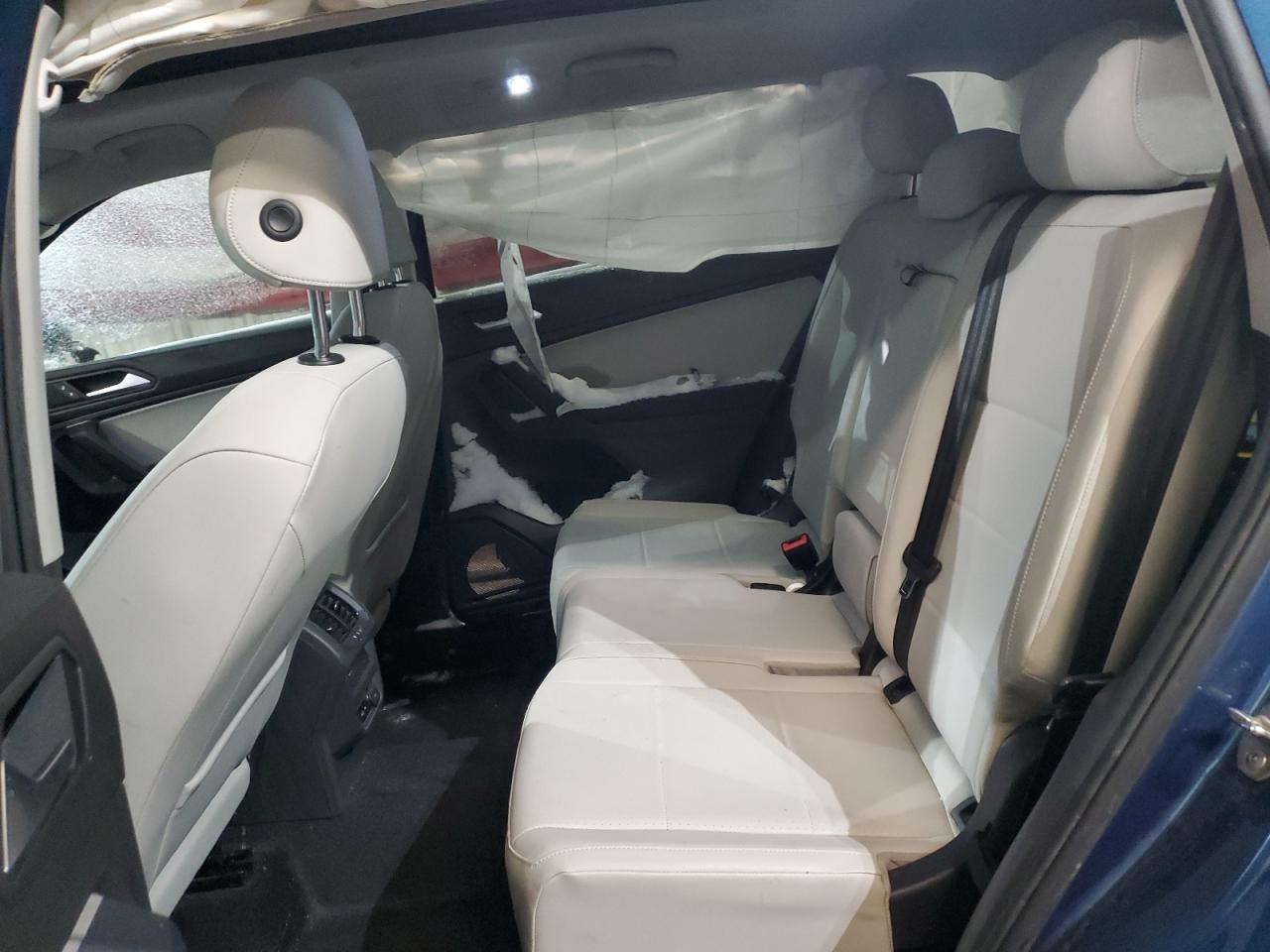 2019 Volkswagen Tiguan - Image 11