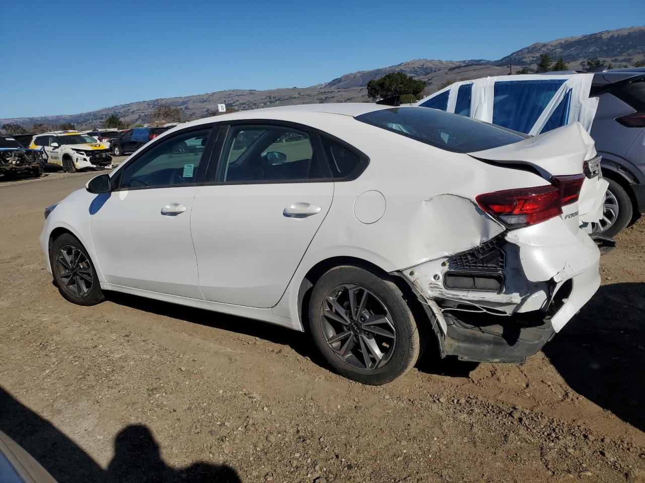 2023 Kia Forte - Image 2