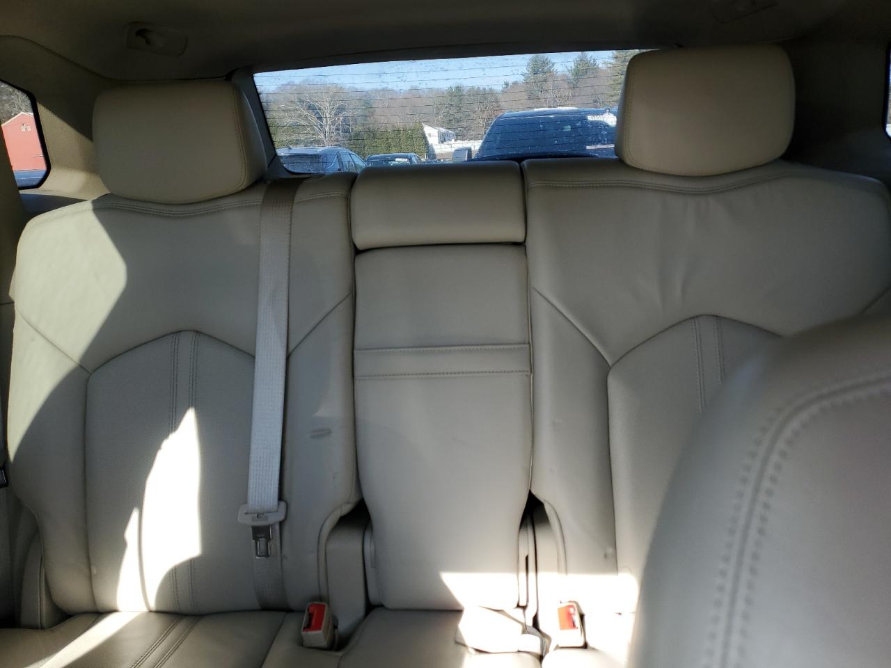 2011 Cadillac SRX - Image 10