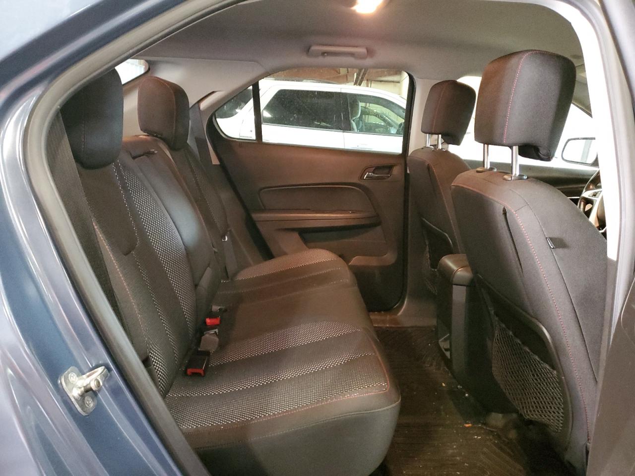 2011 Chevrolet Equinox - Image 11