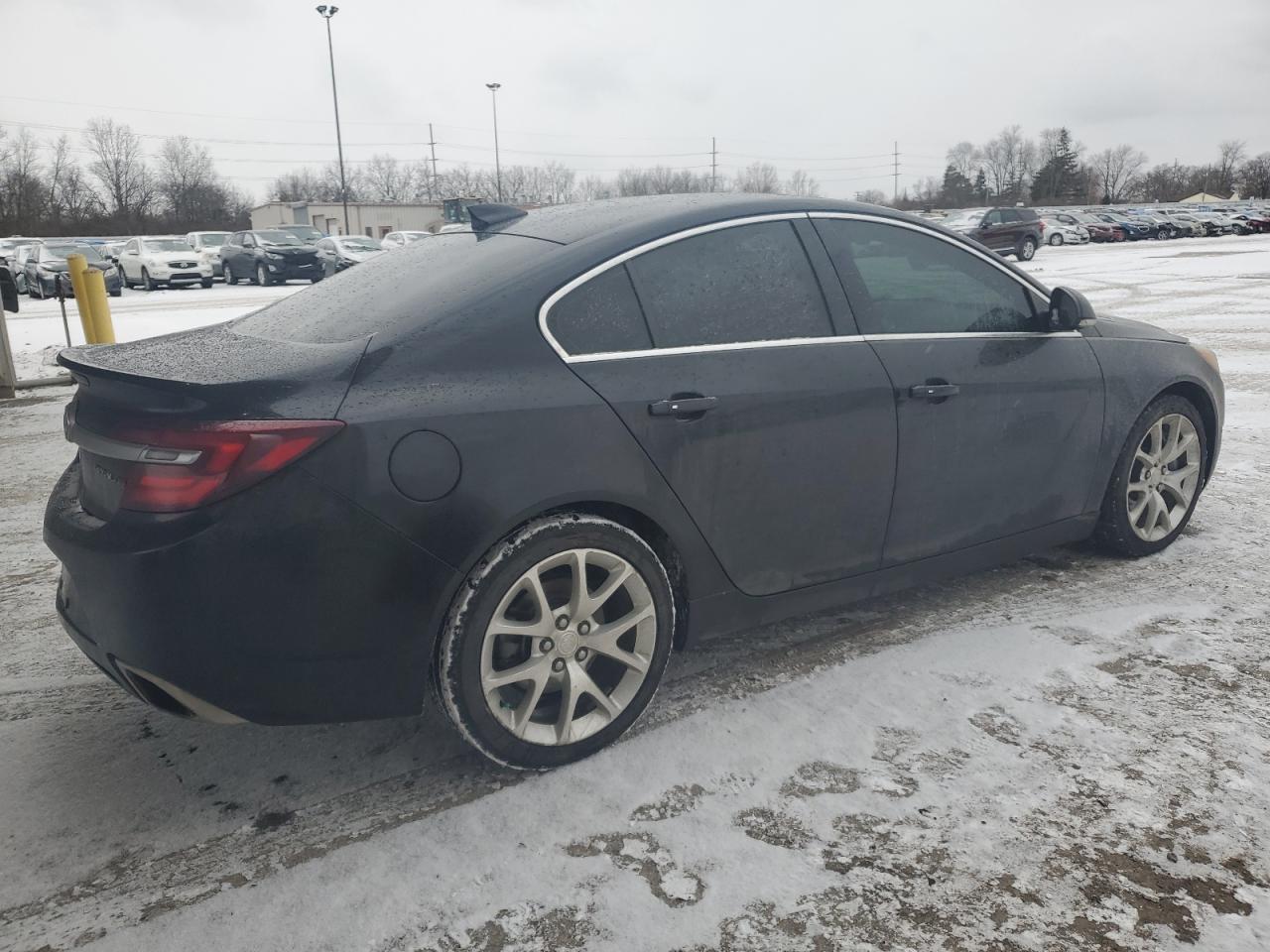 2017 Buick Regal - Image 3