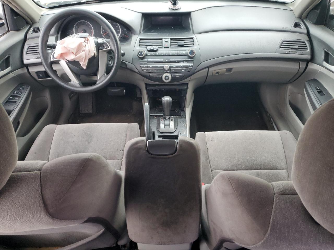 2009 Honda Accord - Image 8