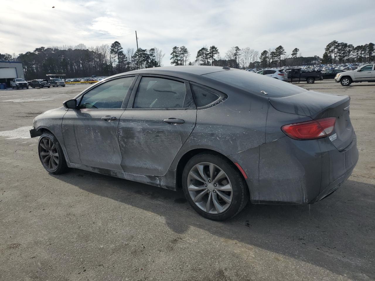 2015 Chrysler 200 - Image 2