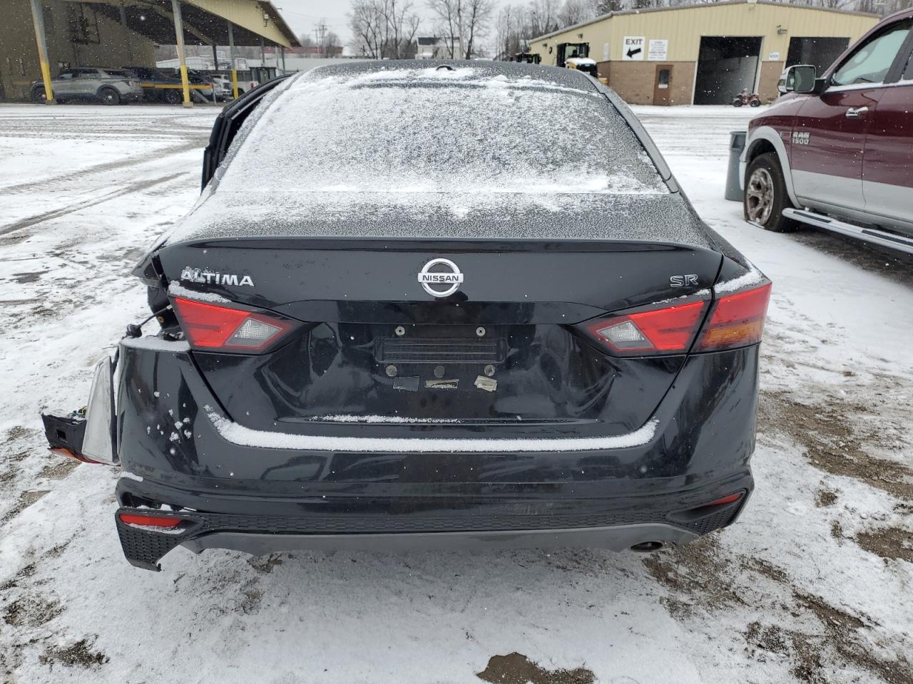 2019 Nissan Altima - Image 6