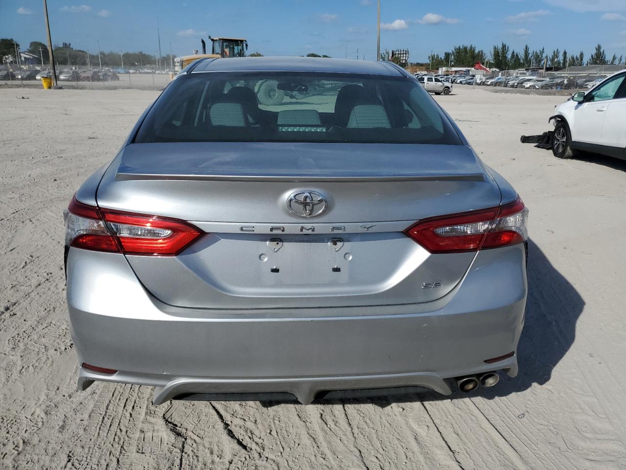 2018 Toyota Camry - Image 6