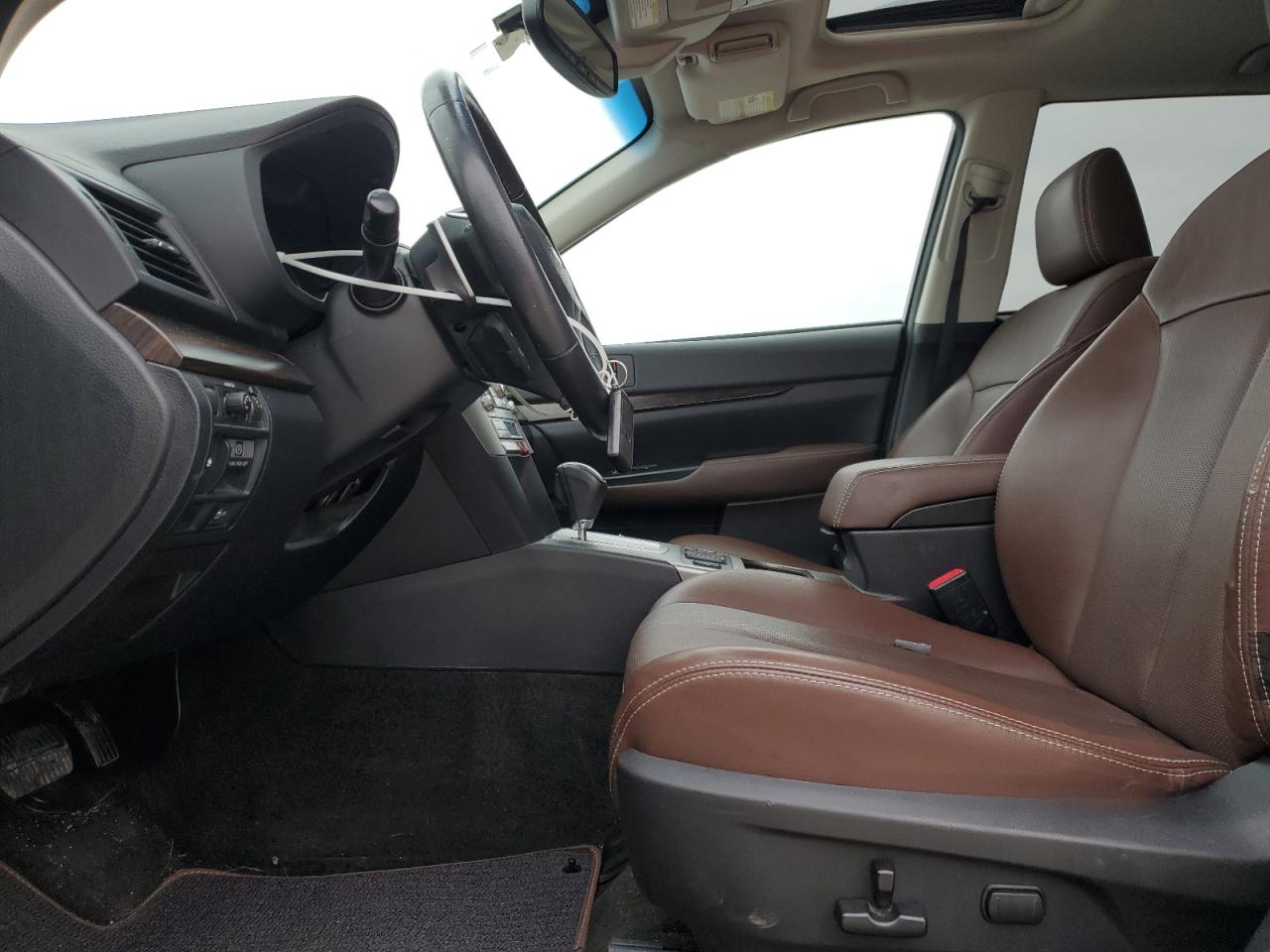 2014 Subaru Outback - Image 7