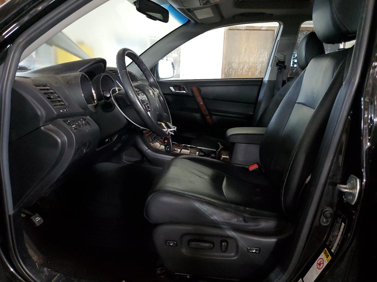 2013 Toyota Highlander - Image 7