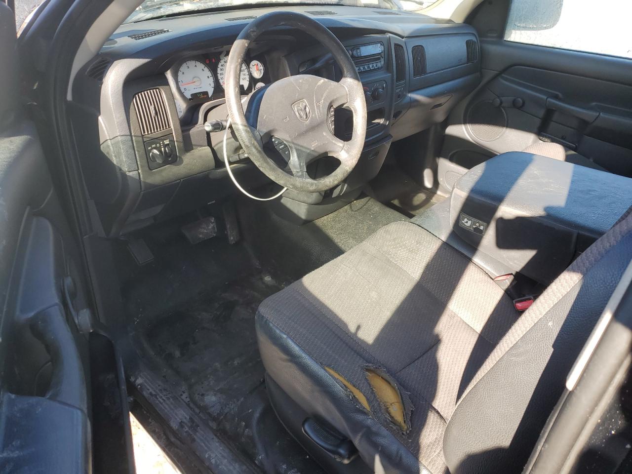 2003 Dodge RAM - Image 8