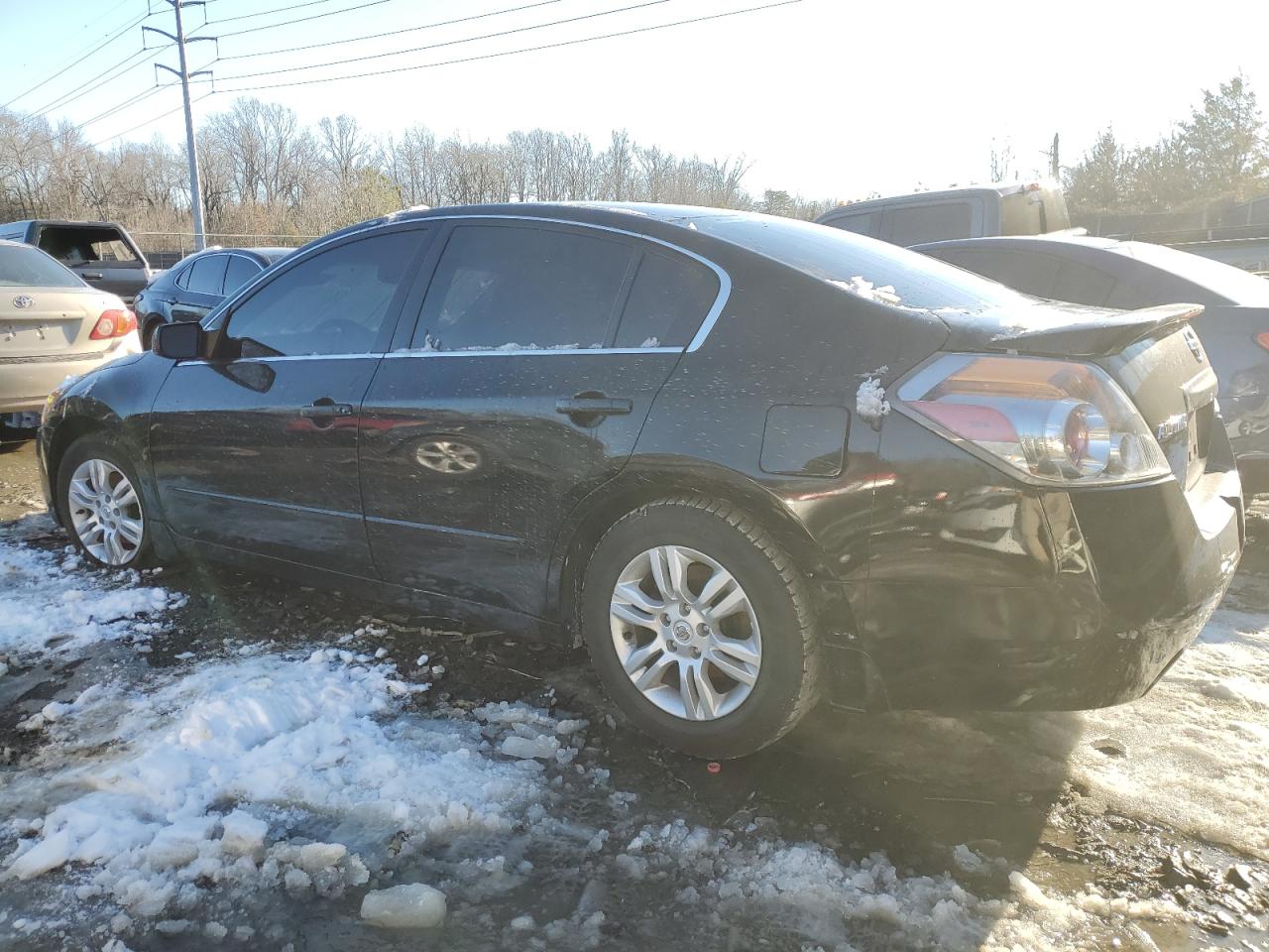 2012 Nissan Altima - Image 2