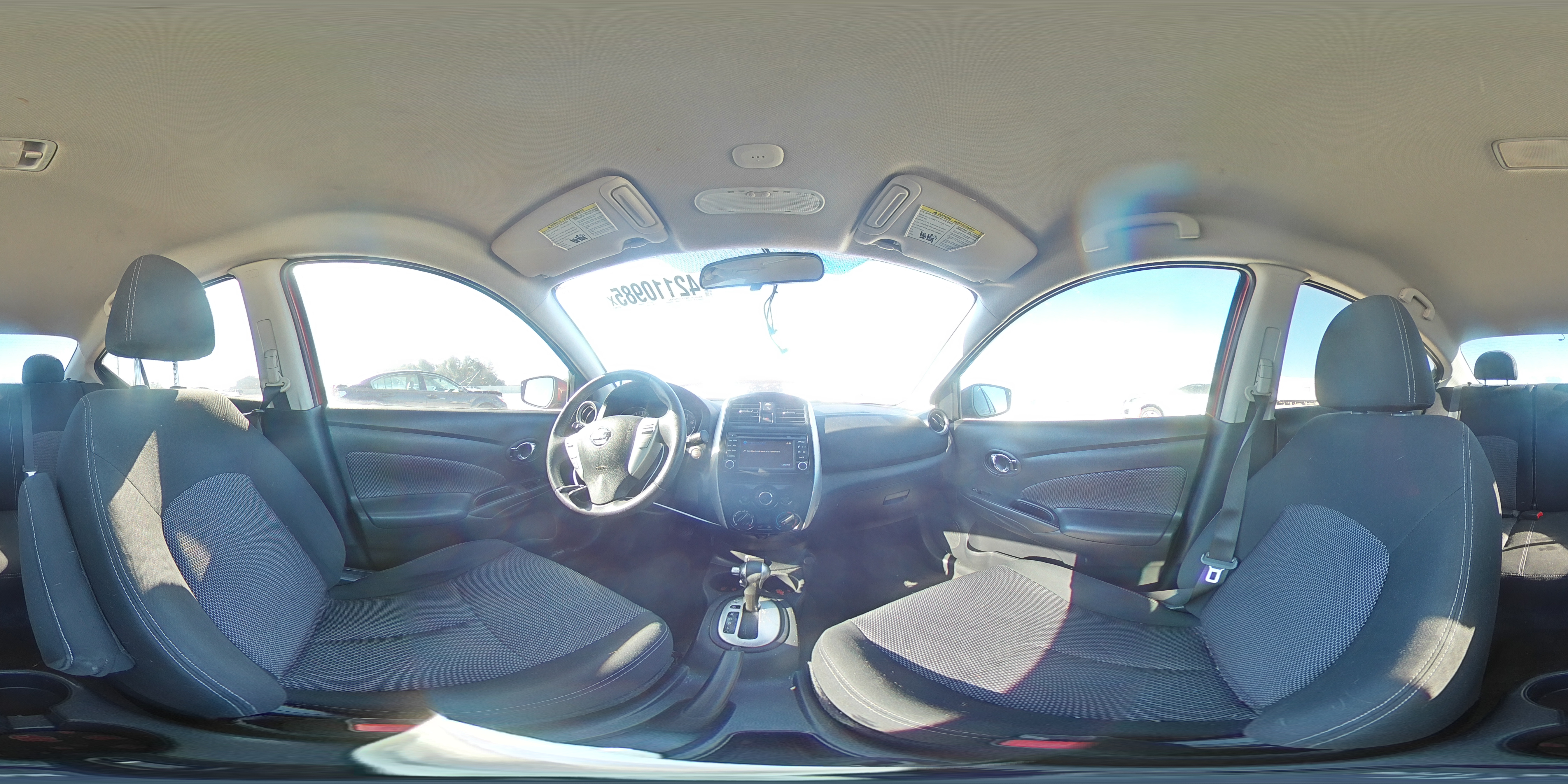 2017 Nissan Versa - Image 12