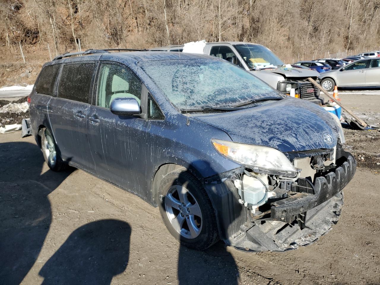 2013 Toyota Sienna - Image 4