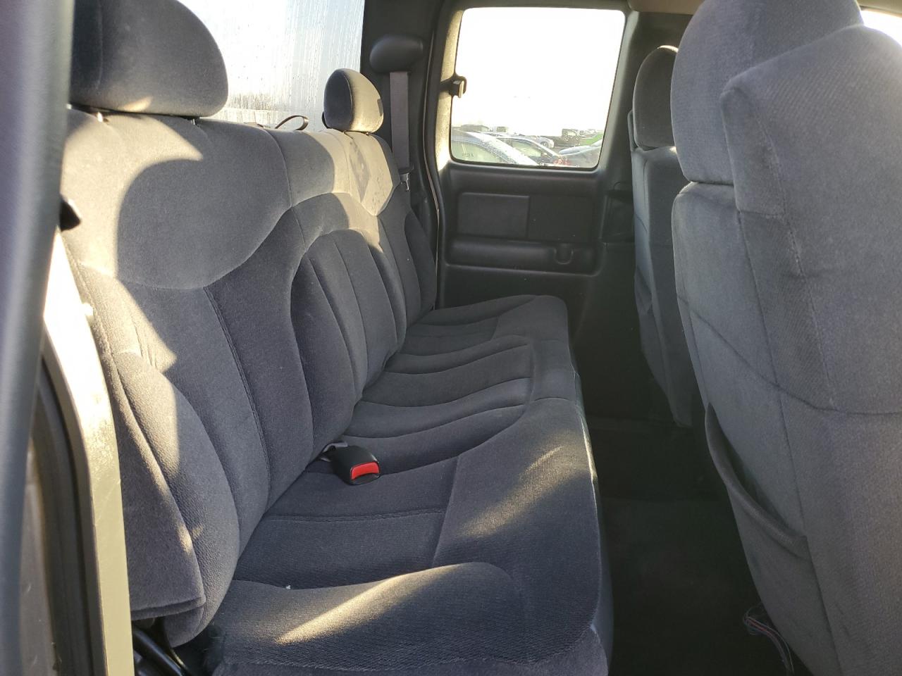 2001 GMC Sierra K2500 Heavy Duty VIN: 1GTHK29U41E241580 Lot: 42424315