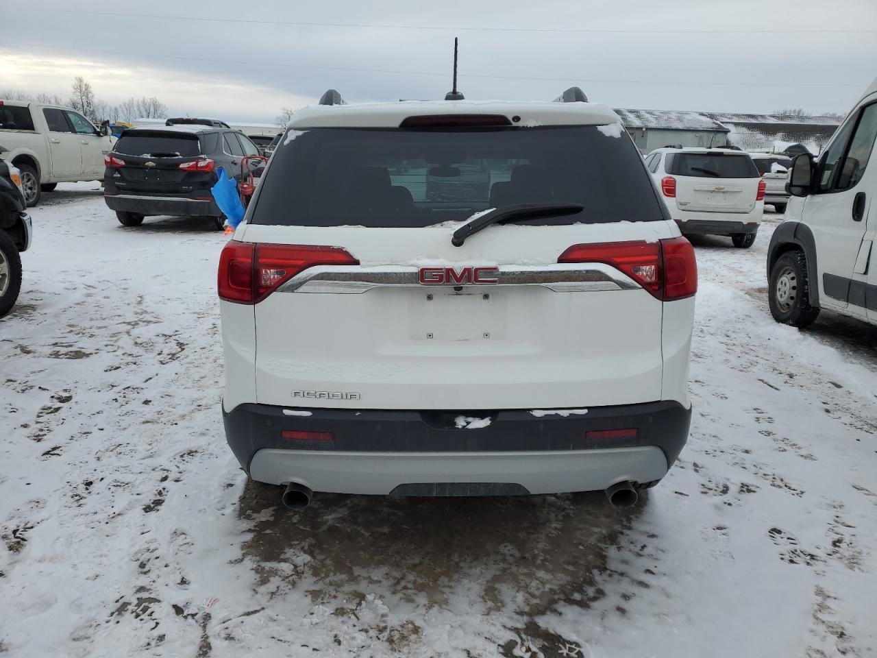 2019 GMC Acadia - Image 6