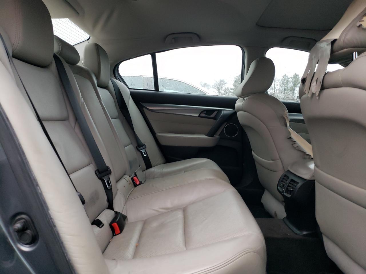 2010 Acura TL - Image 10