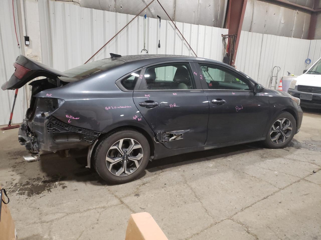 2019 Kia Forte - Image 3