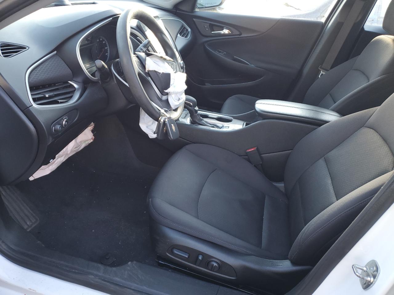 2022 Chevrolet Malibu - Image 7