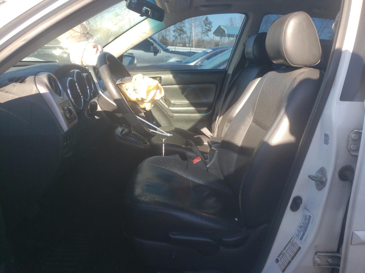 2006 Pontiac Vibe - Image 7