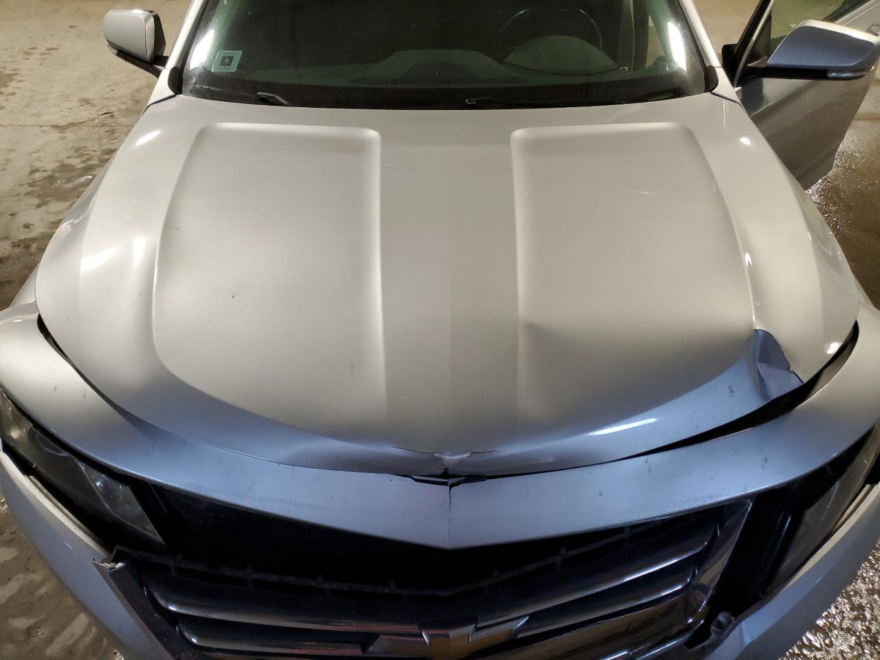 2016 Chevrolet Impala - Image 11