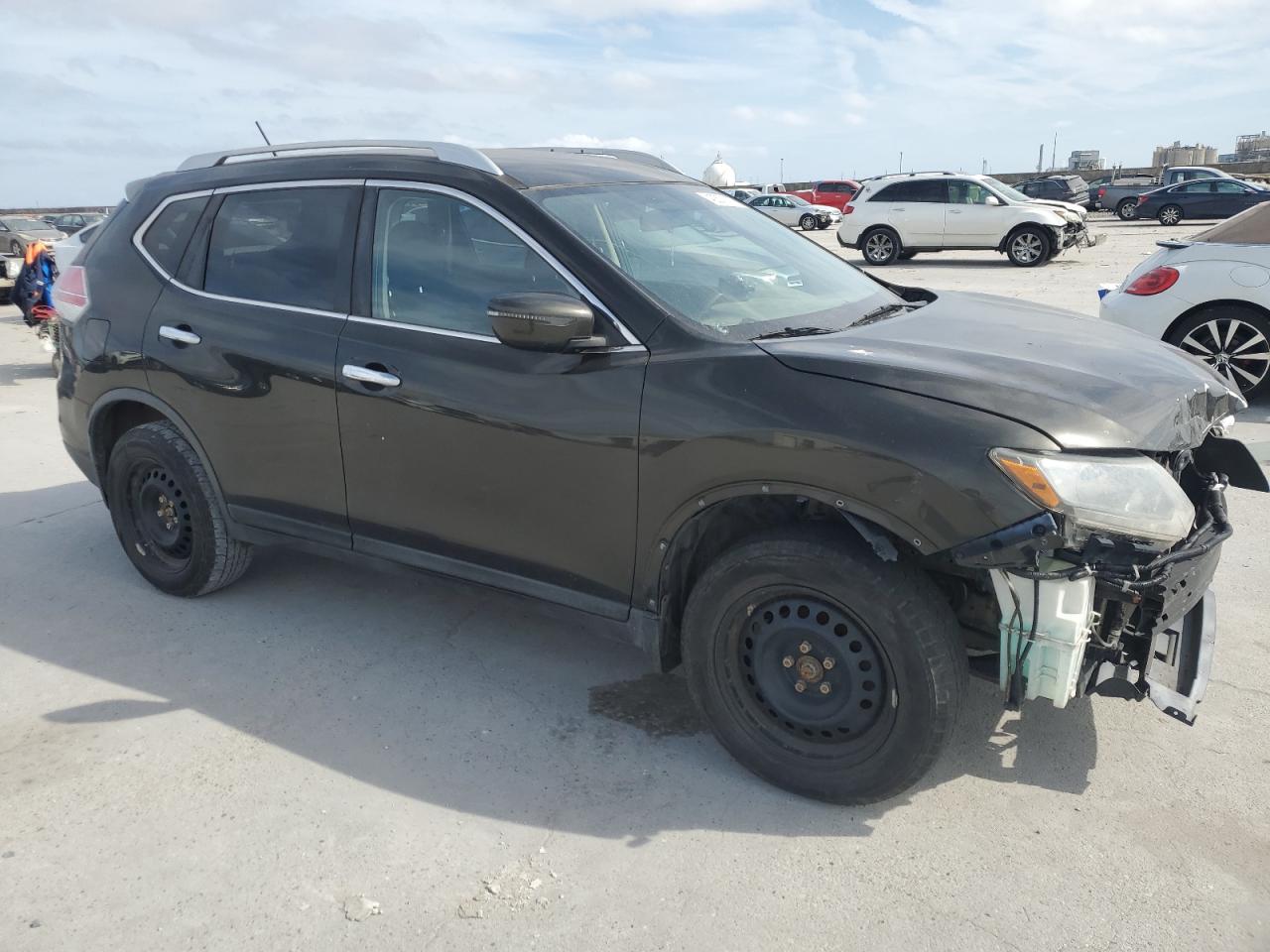 2016 Nissan Rogue - Image 4